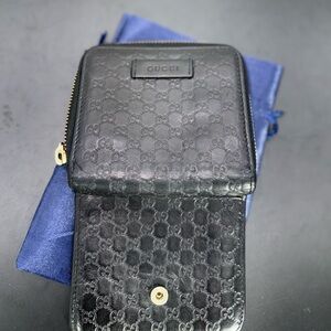 Gucci GG Unisex compact wallet zip round